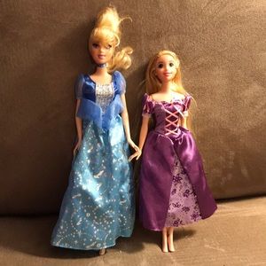 Barbie Princesses-Rapunzel and Cinderella